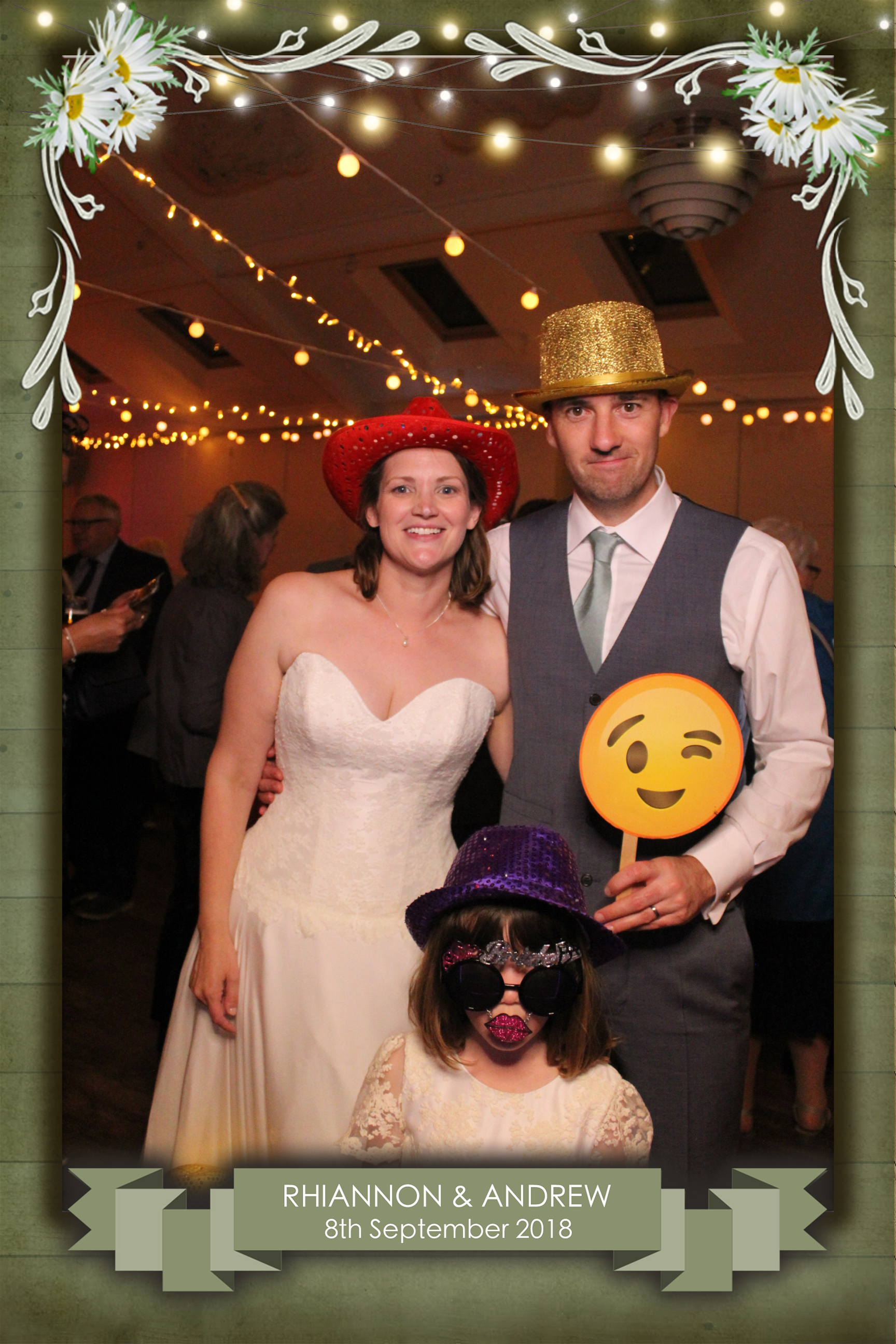 Rhiannon & Andrew's Wedding | View more photos from the event at images.mobile-photo-booth.com/u/MobilePhotoBoothUK/Rhiannon-Andrews-Wedding